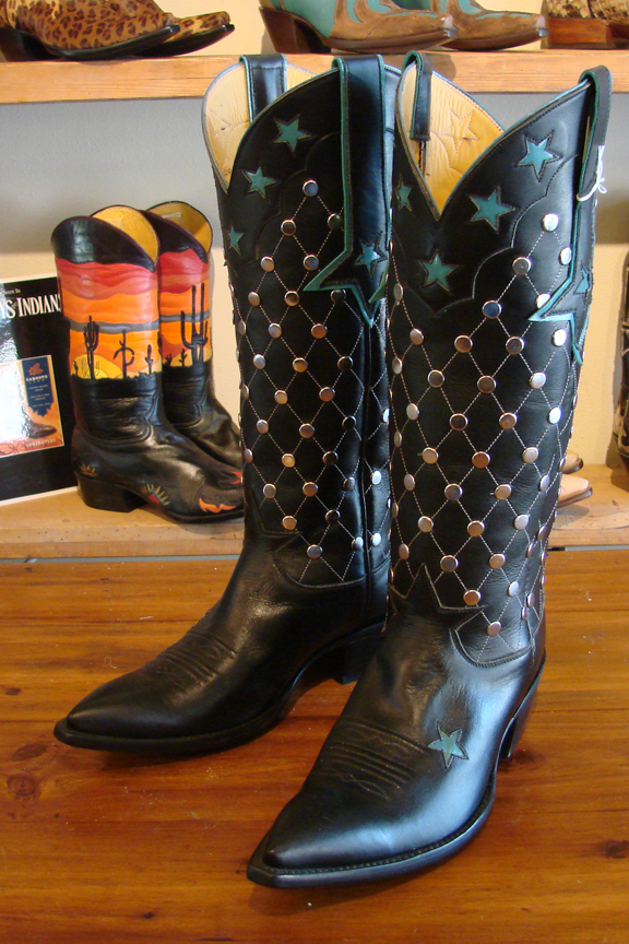 Star Studded Cowboy Boots Womens 8B (Austin Inventory)